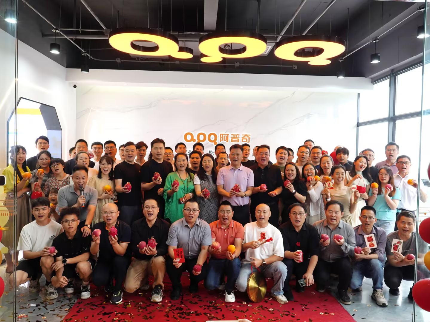 Dormancy and Rebirth, Ingenious and Steadfast | Congratulations to APQ on the Relocation of the Chengdu Office Base, Embarking on a New Journey!